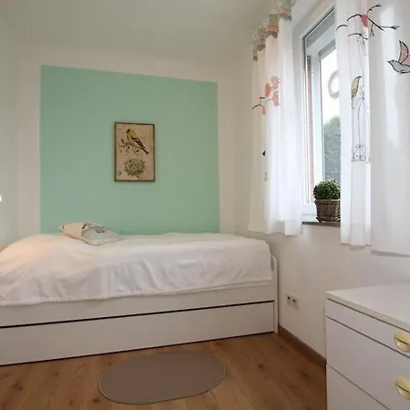 Ferienhaus, *
